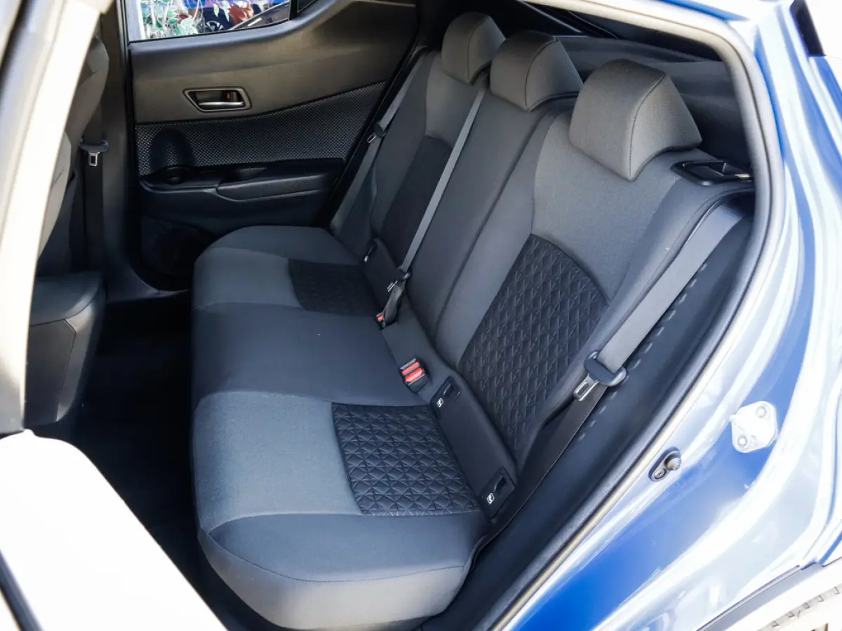 1.8 Hybrid Business Plus 1e-Eig. & Dealer-Onderh. BOVAG-Garantie. NL-Auto.