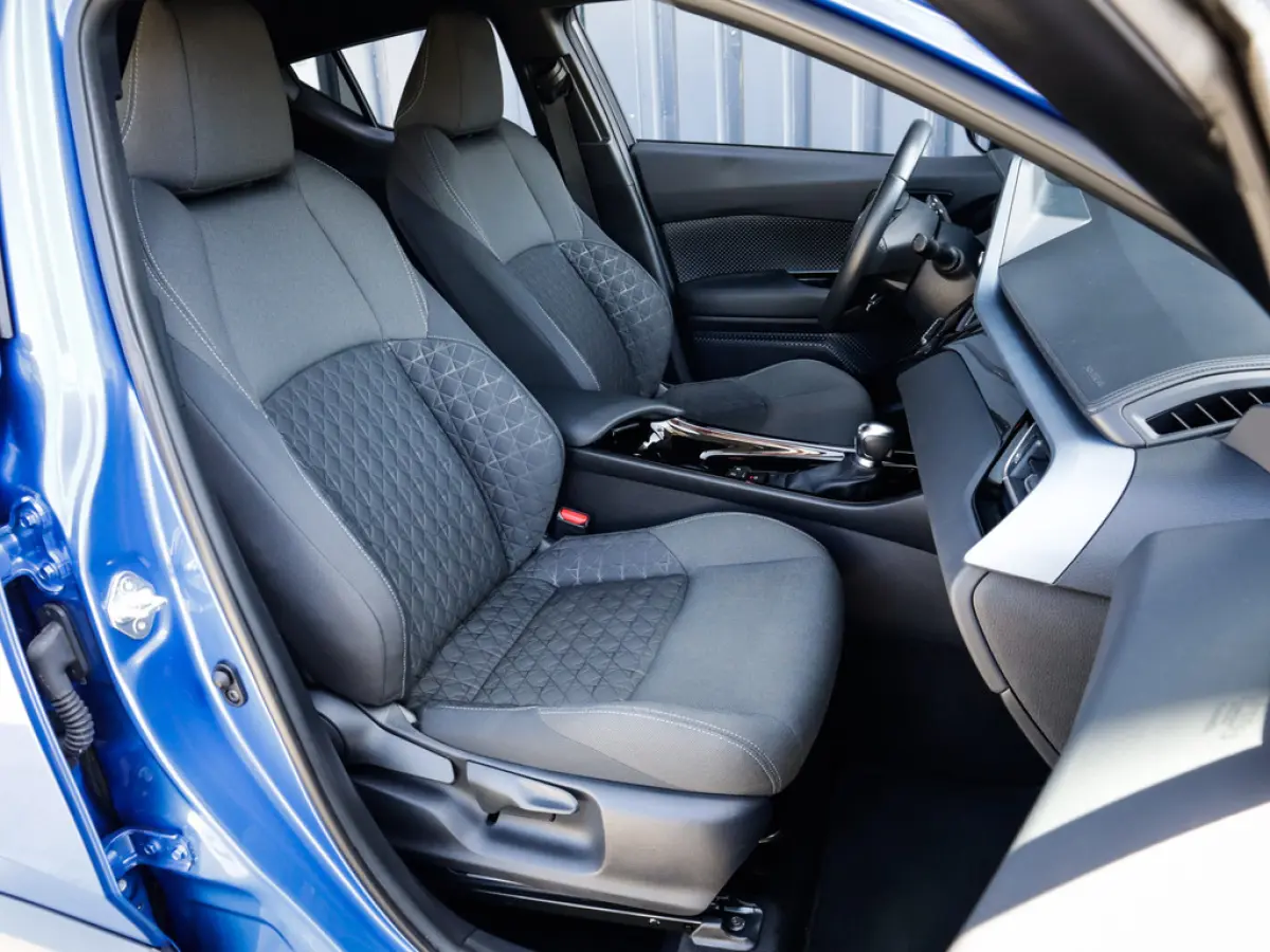 1.8 Hybrid Business Plus 1e-Eig. & Dealer-Onderh. BOVAG-Garantie. NL-Auto.