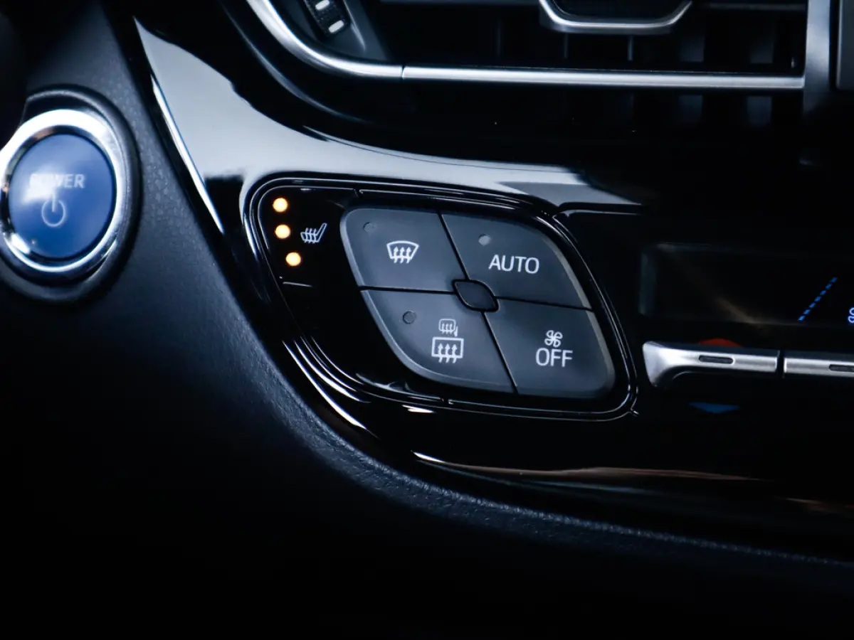 1.8 Hybrid Business Plus 1e-Eig. & Dealer-Onderh. BOVAG-Garantie. NL-Auto.