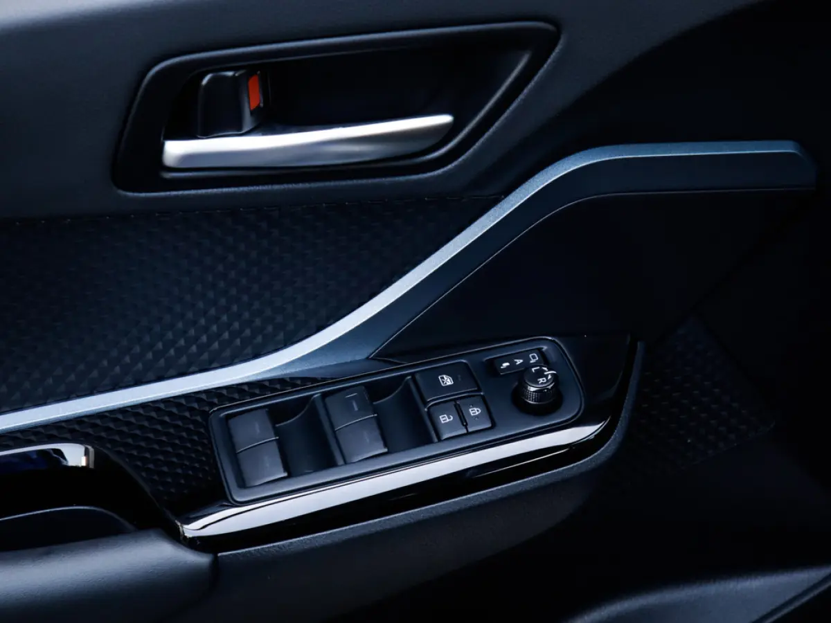 1.8 Hybrid Business Plus 1e-Eig. & Dealer-Onderh. BOVAG-Garantie. NL-Auto.