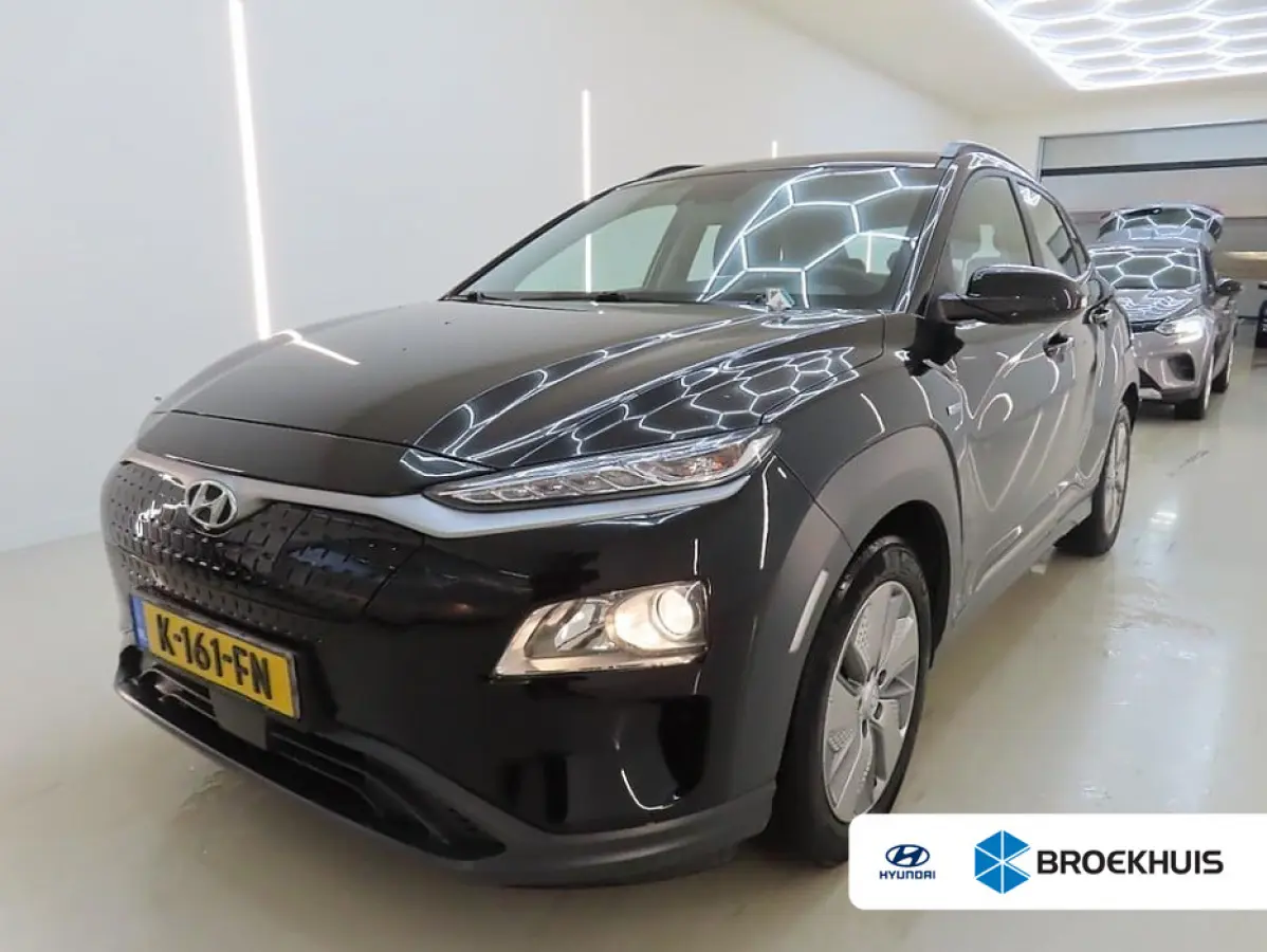 EV Comfort 64 kWh | Achteruitrijcamera | Airco (automatisch) | Apple Carplay/Android Auto|telefoonintegratie premium