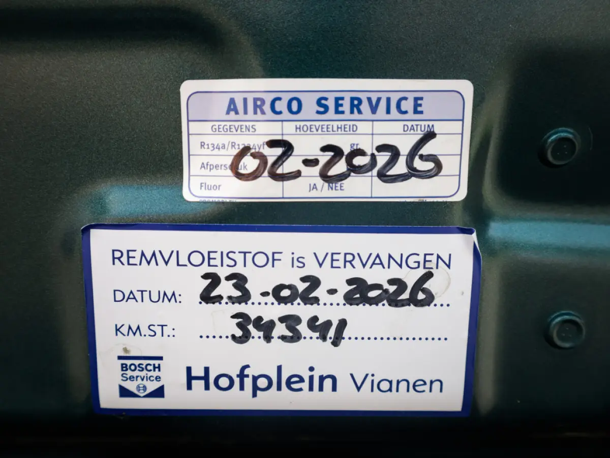 1.2 PureTech Allure Pack Business 1e-Eig. & Dealer-Onderh. BOVAG-Garantie. NL-Auto.