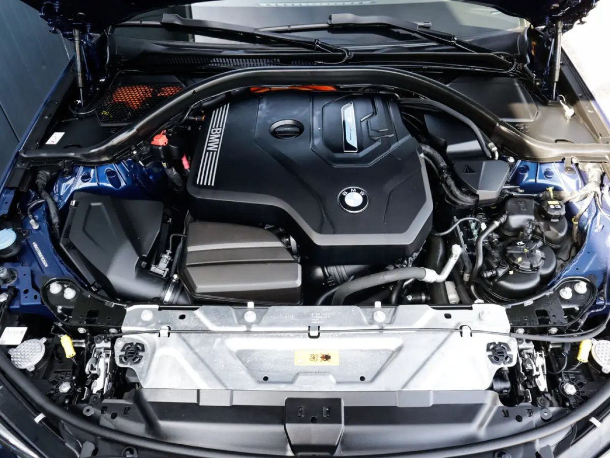 320e Business Edition Plus 1e-Eig. & Keurig-Onderh. BOVAG-Garantie. NL-Auto.
