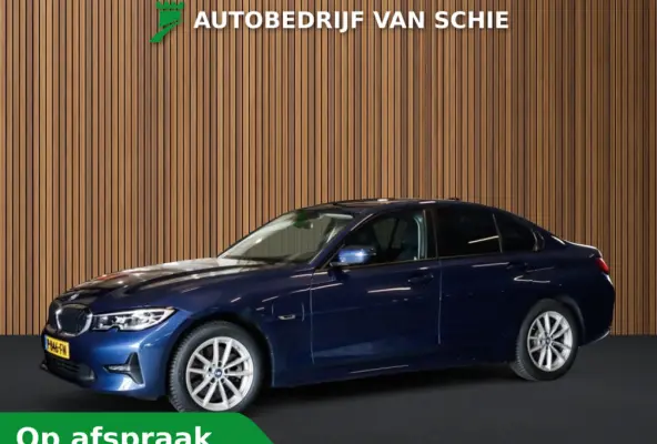 320e Business Edition Plus 1e-Eig. & Keurig-Onderh. BOVAG-Garantie. NL-Auto.