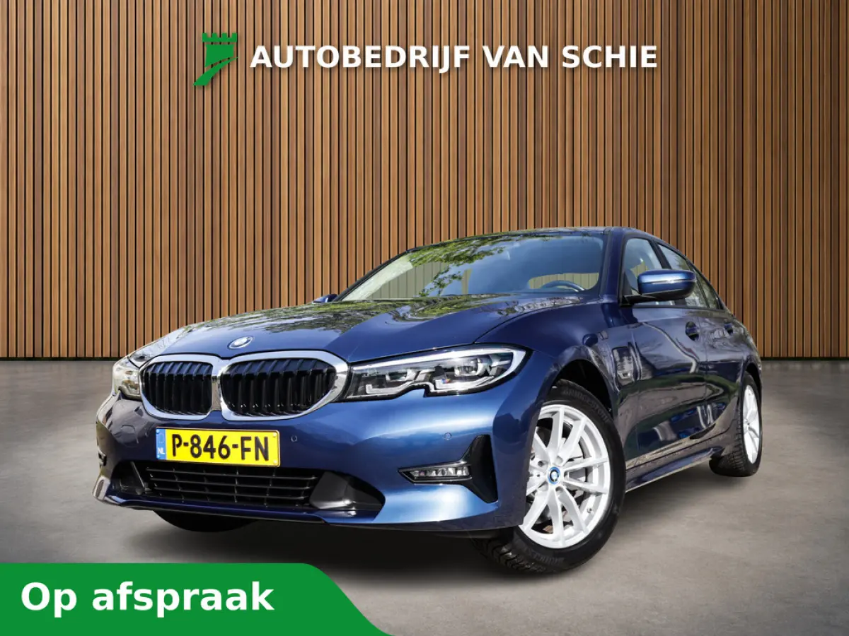 320e Business Edition Plus 1e-Eig. & Keurig-Onderh. BOVAG-Garantie. NL-Auto.