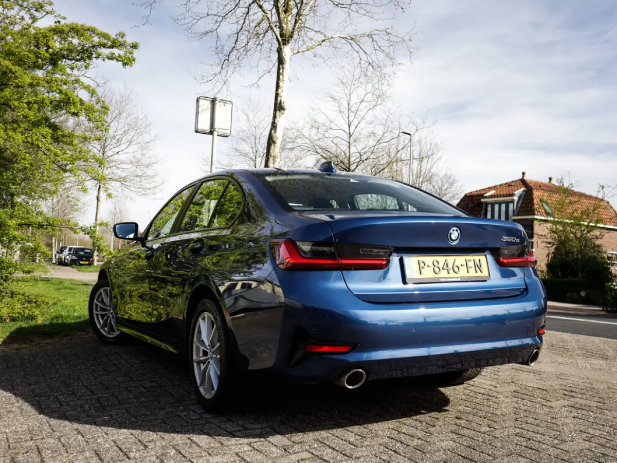 320e Business Edition Plus 1e-Eig. & Keurig-Onderh. BOVAG-Garantie. NL-Auto.