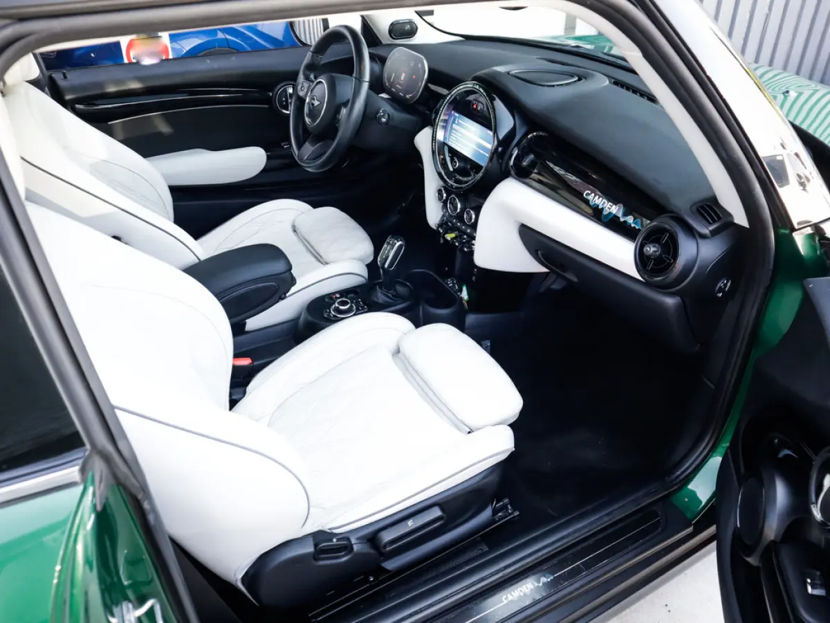 MINI Yours 33 kWh 1e-Eig. & Keurig-Onderh. BOVAG-Garantie. NL-Auto.