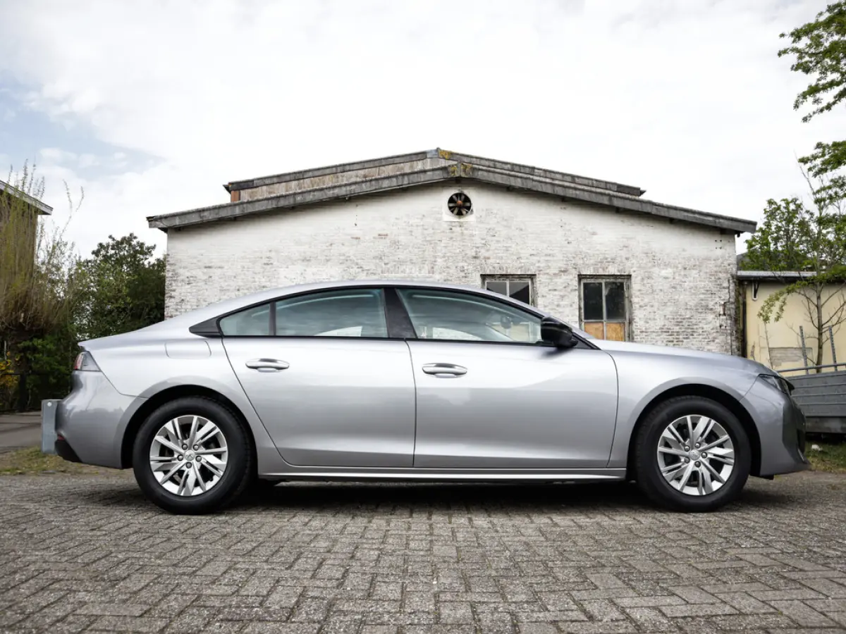 1.2 PureTech Active Pack Business 2e-Eig & Keurig-Onderh. BOVAG-Garantie. NL-Auto