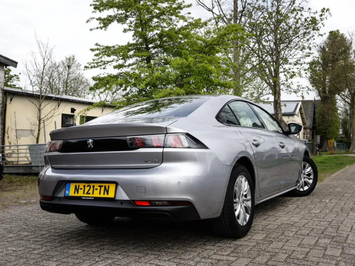1.2 PureTech Active Pack Business 2e-Eig & Keurig-Onderh. BOVAG-Garantie. NL-Auto