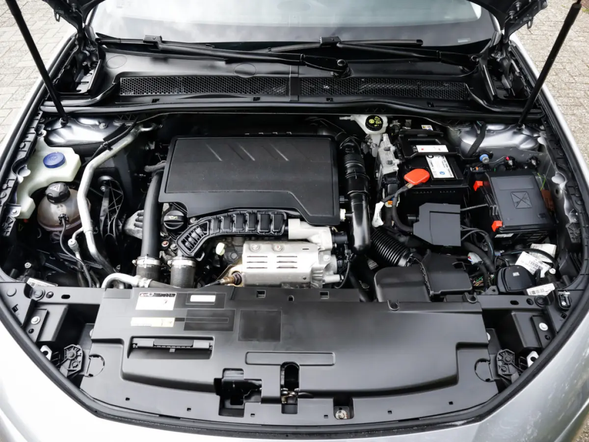 1.2 PureTech Active Pack Business 2e-Eig & Keurig-Onderh. BOVAG-Garantie. NL-Auto