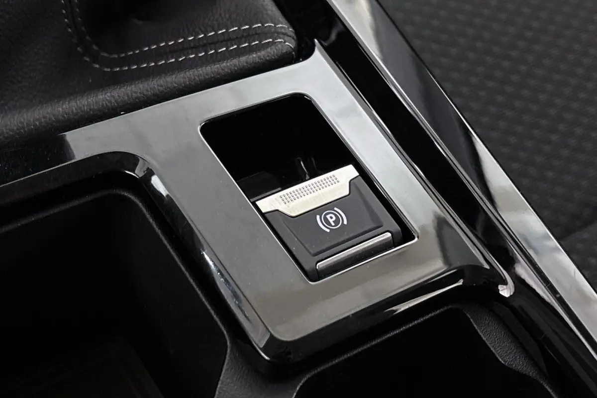 1.2T 110PK Edition Achteruitrijcamera Carplay Cruise control