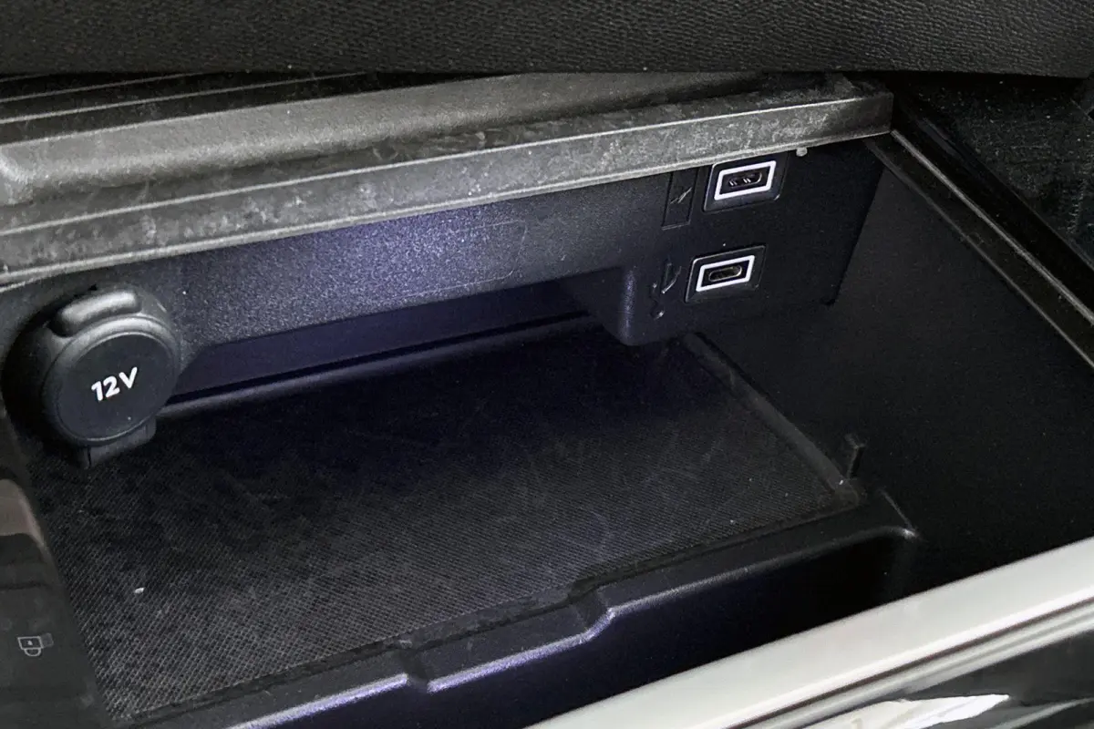 1.2T 110PK Edition Achteruitrijcamera Carplay Cruise control