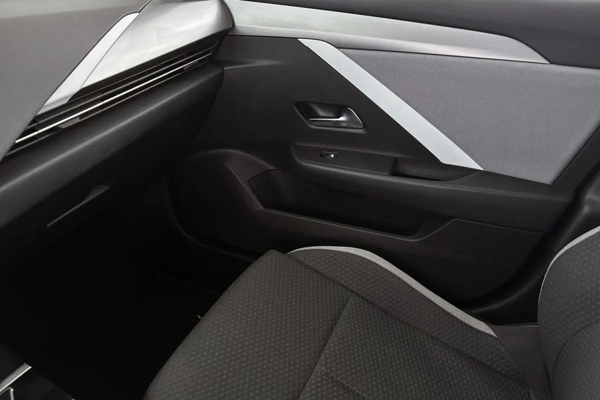 1.2T 110PK Edition Achteruitrijcamera Carplay Cruise control