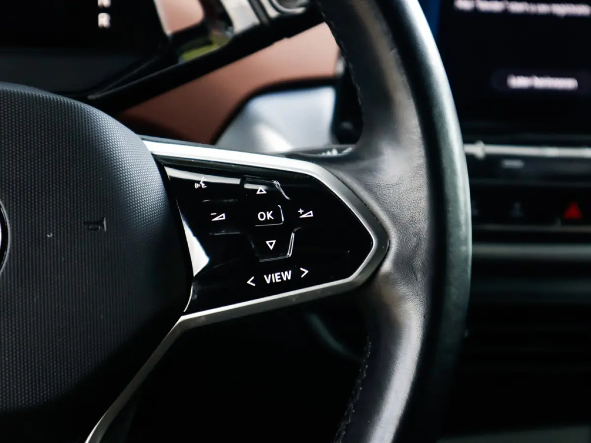 Business 77 kWh 3-Fase 1e-Eig. & Dealer-Onderh. BOVAG-Garantie. NL-Auto.