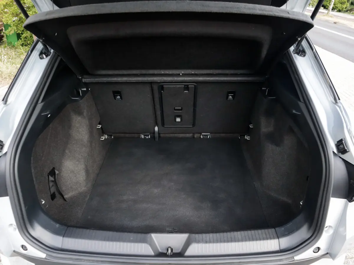 Business 77 kWh 3-Fase 1e-Eig. & Dealer-Onderh. BOVAG-Garantie. NL-Auto.
