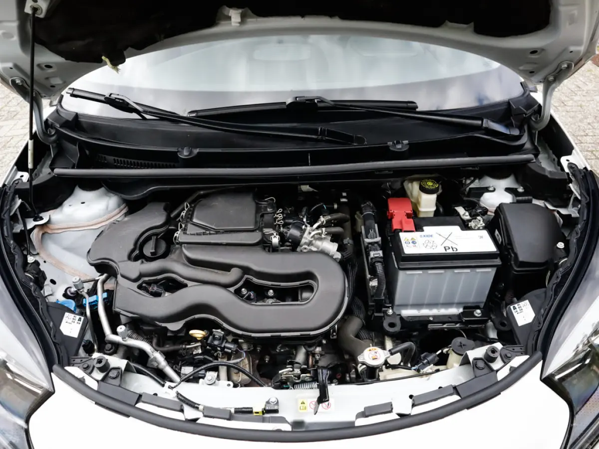 1.0 VVT-i MT Play 1e-Eig. & Keurig-Onderh. BOVAG-Garantie. NL-Auto.