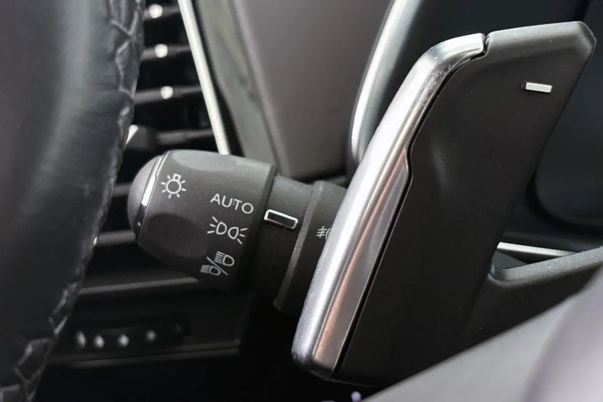 E-Tense Rivoli 225 SOH 97% Stoelverwarming Leder Memory Keyless Camera