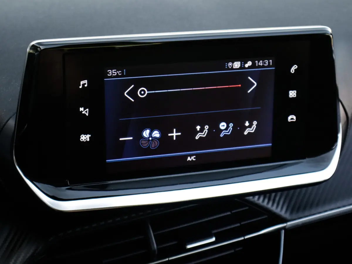1.2 PureTech Blue Lease Active 1e-Eig. & Dealer-Onderh. BOVAG-Garantie. NL-Auto.
