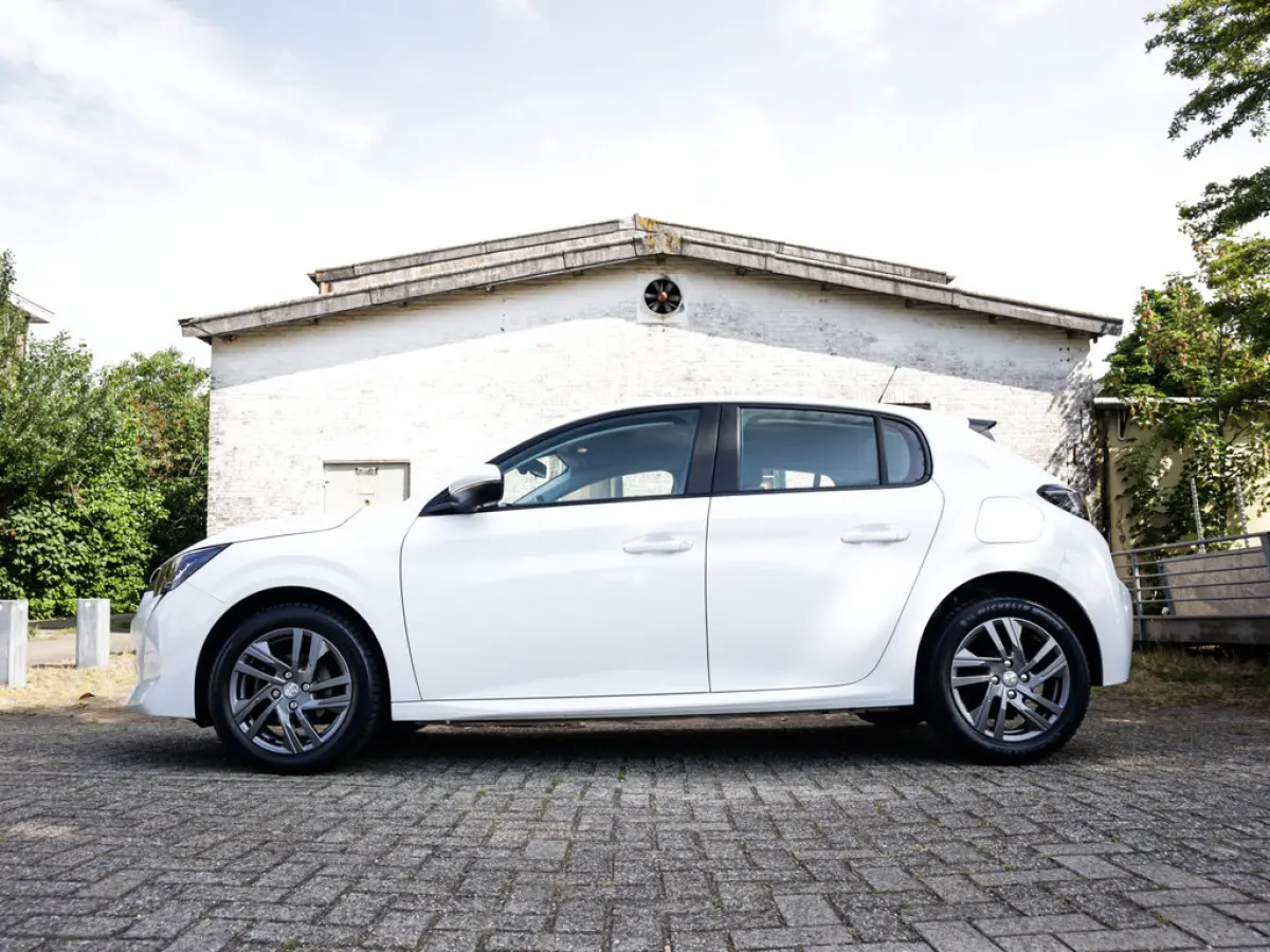 1.2 PureTech Blue Lease Active 1e-Eig. & Dealer-Onderh. BOVAG-Garantie. NL-Auto.