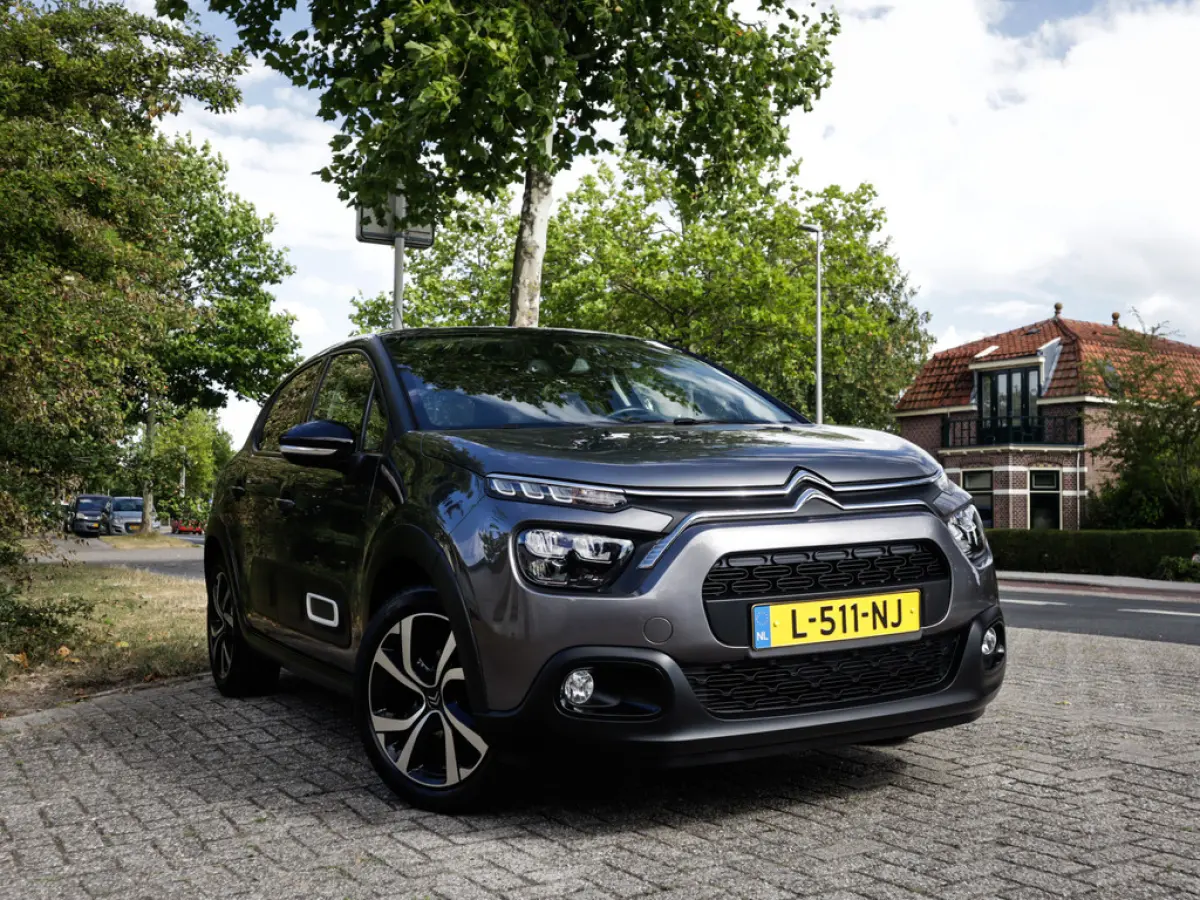 1.2 PureTech Shine 1e-Eig. & Dealer-Onderh. BOVAG-Garantie. NL-Auto.