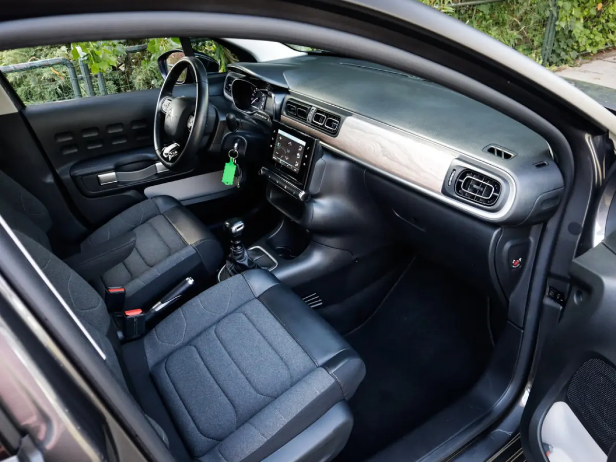 1.2 PureTech Shine 1e-Eig. & Dealer-Onderh. BOVAG-Garantie. NL-Auto.
