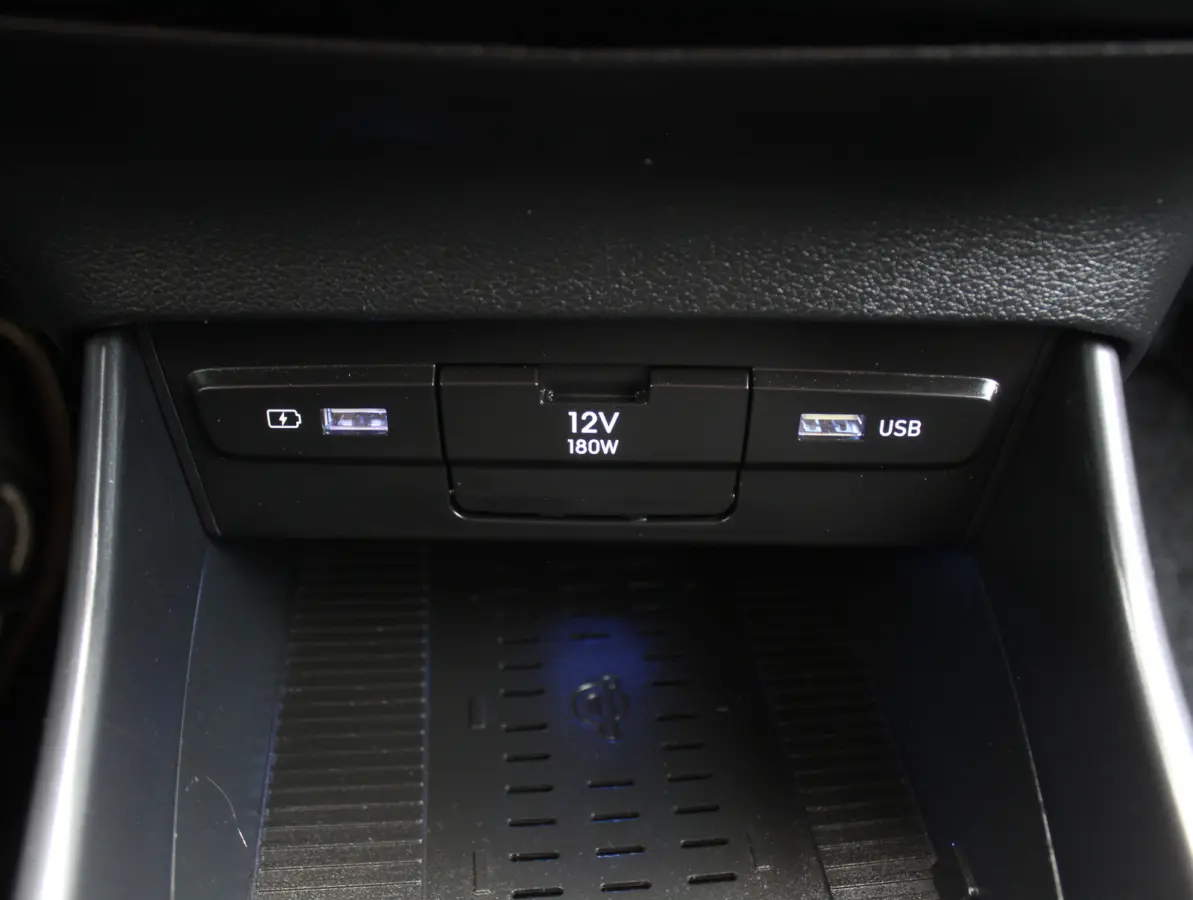 1.2 MPI Comfort Smart AIRCO | CRUISE | LMV16 | CARPLAY | DAB | CAMERA | LED | NAVI | PDCA