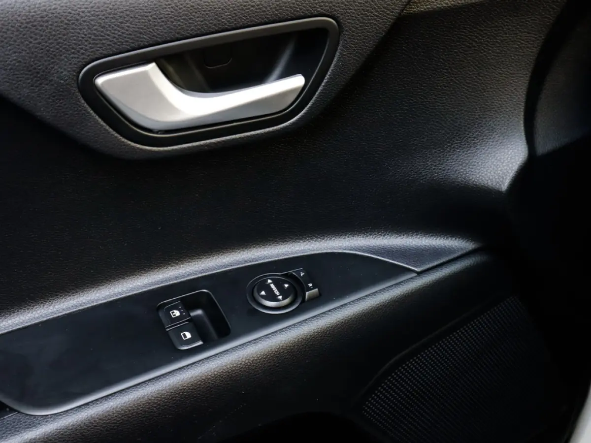 1.0 T-GDi MHEV ComfortLine 1e-Eig. & Keurig-Onderh. BOVAG-Garantie. NL-Auto.
