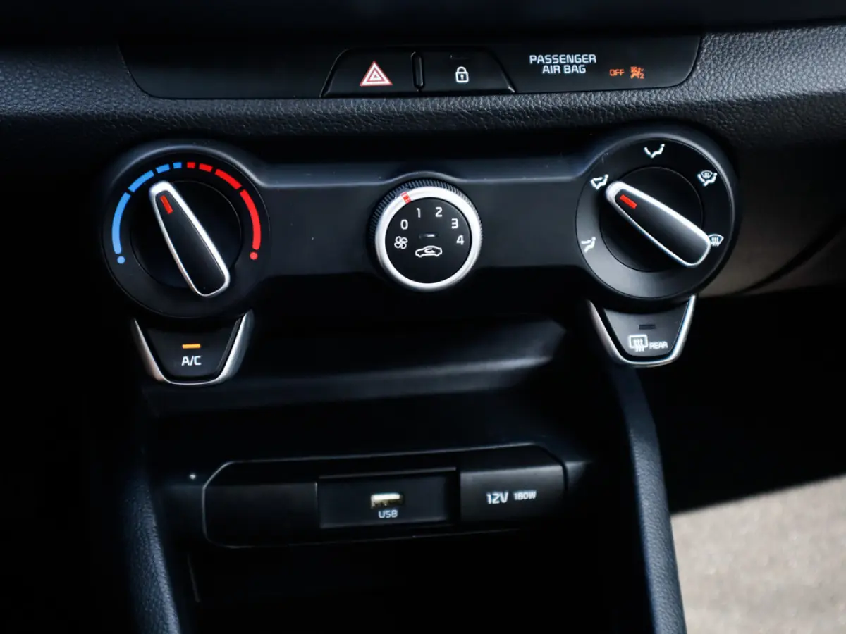 1.0 T-GDi MHEV ComfortLine 1e-Eig. & Keurig-Onderh. BOVAG-Garantie. NL-Auto.