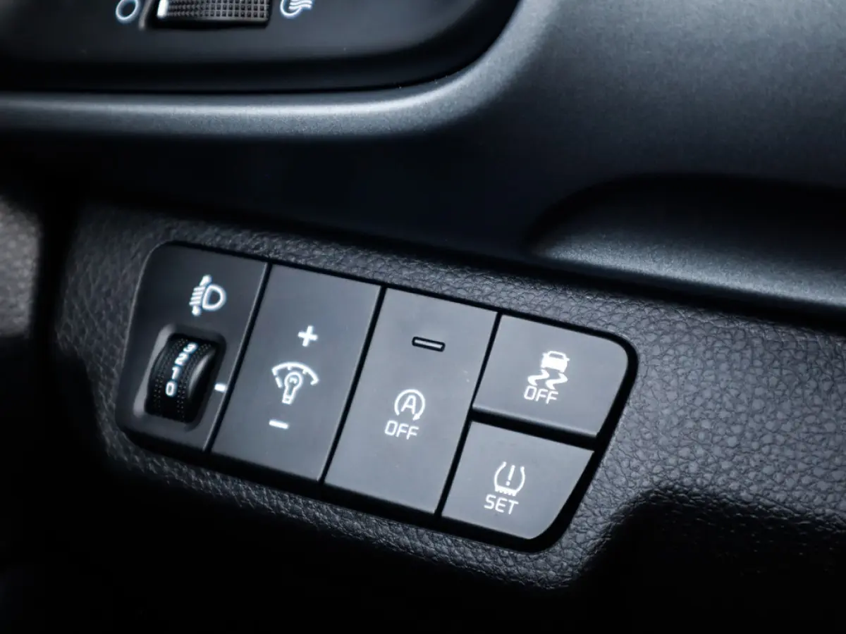 1.0 T-GDi MHEV ComfortLine 1e-Eig. & Keurig-Onderh. BOVAG-Garantie. NL-Auto.