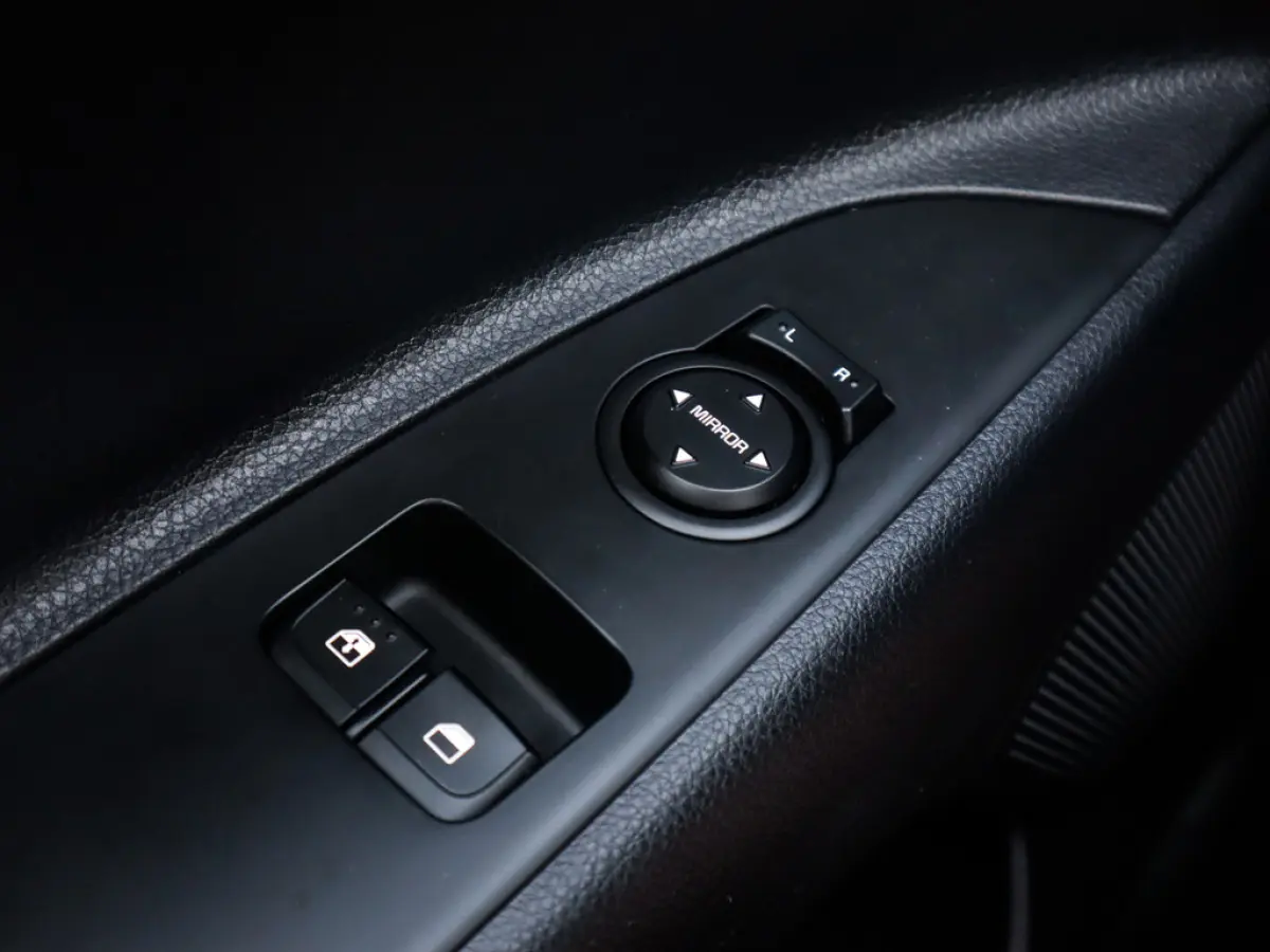 1.0 T-GDi MHEV ComfortLine 1e-Eig. & Keurig-Onderh. BOVAG-Garantie. NL-Auto.
