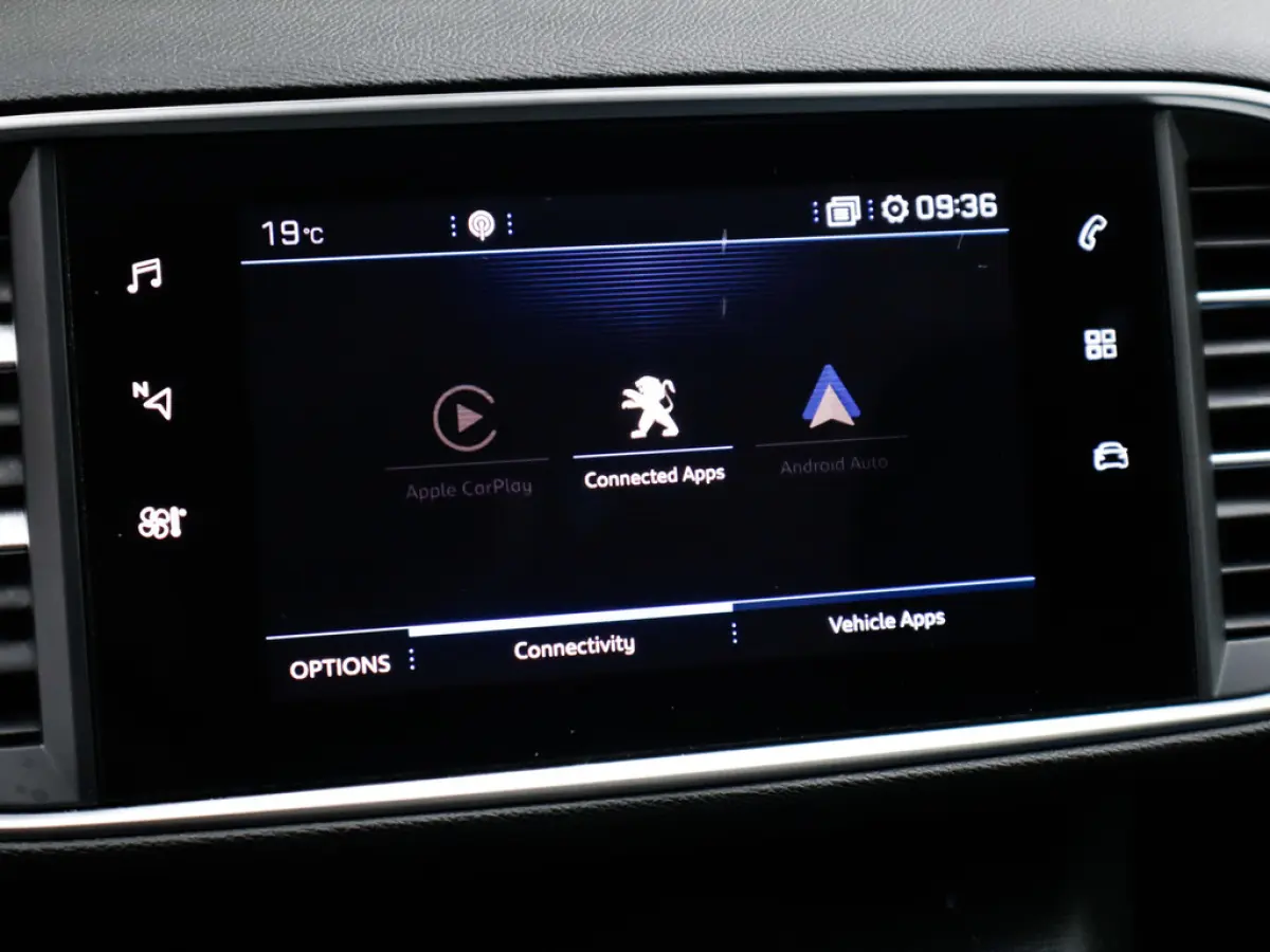 1.2 PureTech Blue Lease Active 1e-Eig. & Keurig-Onderh. BOVAG-Garantie. NL-Auto.