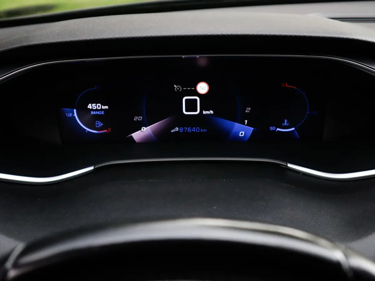 1.2 PureTech Blue Lease Active 1e-Eig. & Keurig-Onderh. BOVAG-Garantie. NL-Auto.