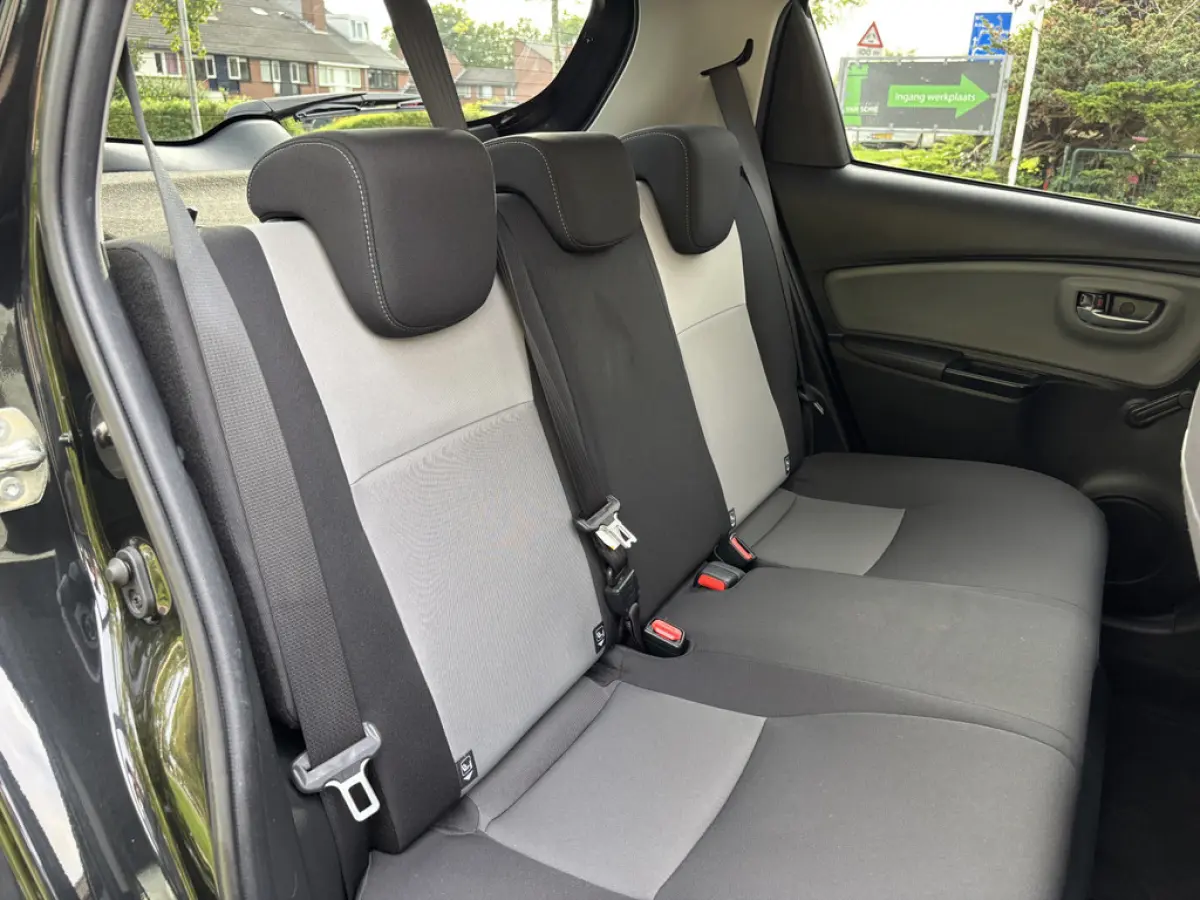 1.5 Hybrid Dynamic 1e-Eig. & Keurig-Onderh. BOVAG-Garantie. NL-Auto.