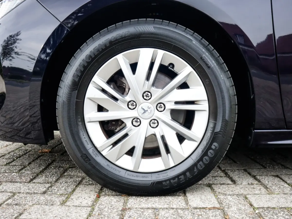 1.2 PureTech Active Pack Business 1e-Eig. & Dealer-Onderh. BOVAG-Garantie. NL-Auto.