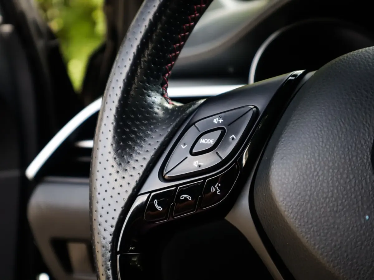 2.0 Hybrid GR-Sport 1e-Eig. & Dealer-Onderh. BOVAG-Garantie.