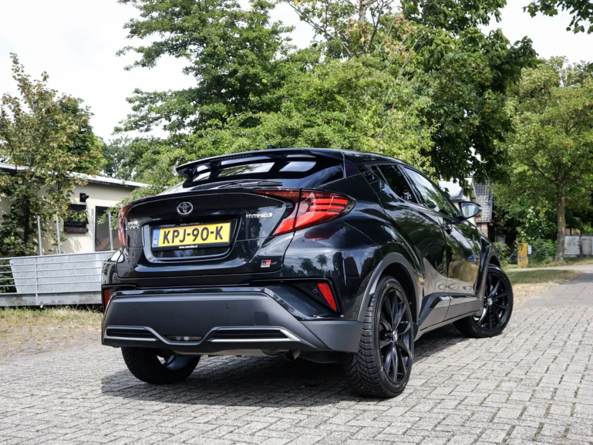 2.0 Hybrid GR-Sport 1e-Eig. & Dealer-Onderh. BOVAG-Garantie.