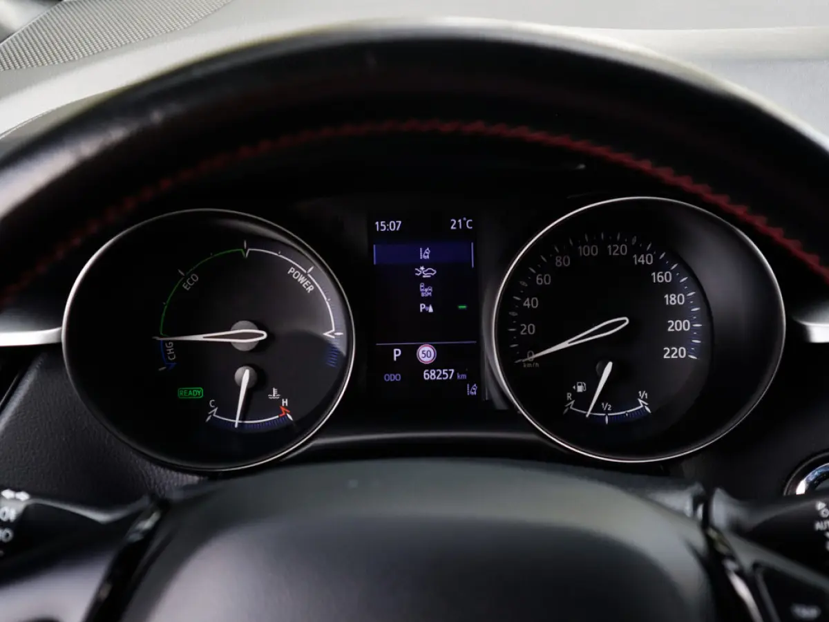 2.0 Hybrid GR-Sport 1e-Eig. & Dealer-Onderh. BOVAG-Garantie.