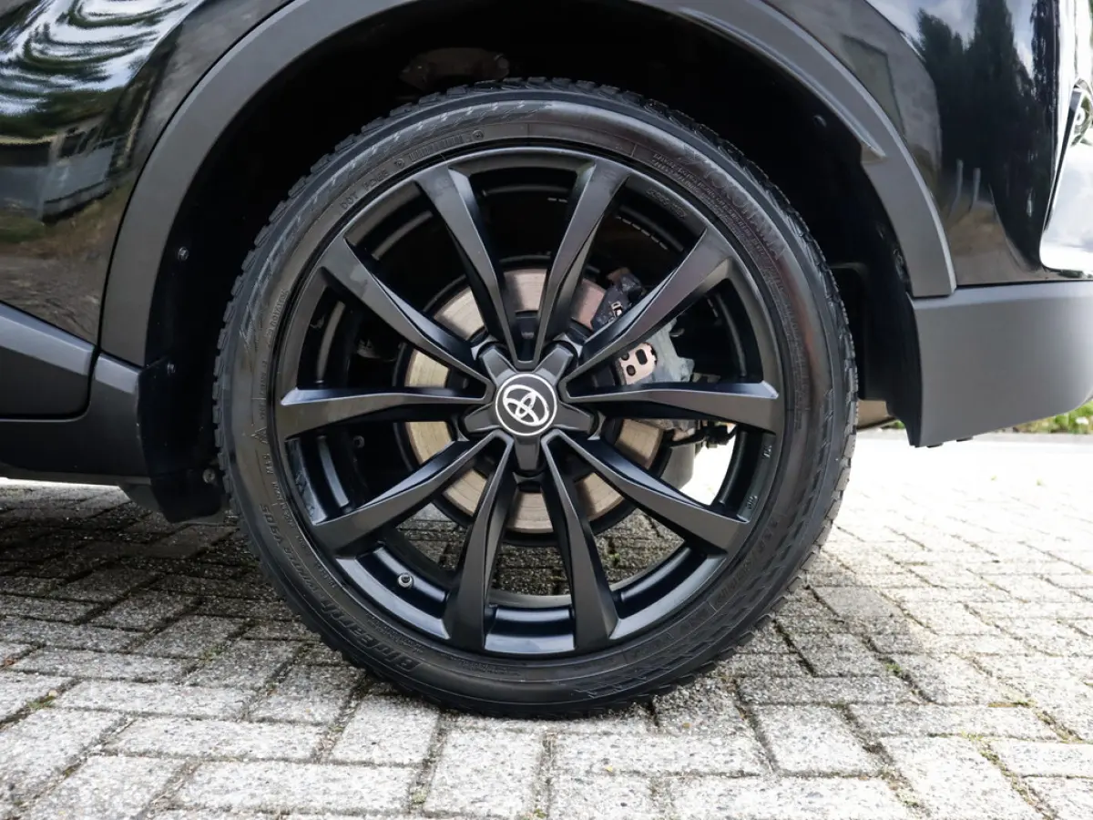 2.0 Hybrid GR-Sport 1e-Eig. & Dealer-Onderh. BOVAG-Garantie.