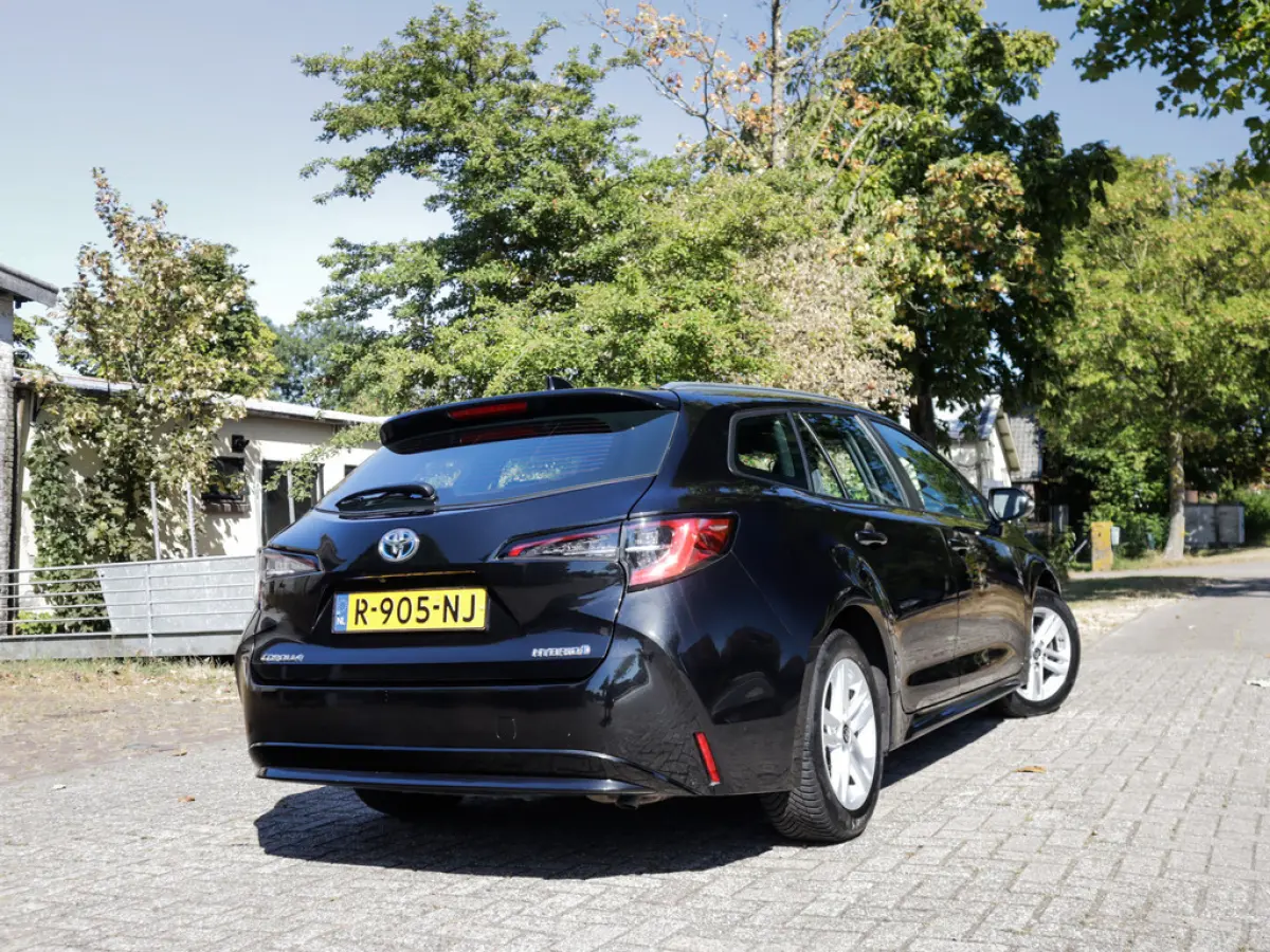 1.8 Hybrid Active 1e-Eig & Keurig-Onderh. BOVAG-Garantie. NL-Auto