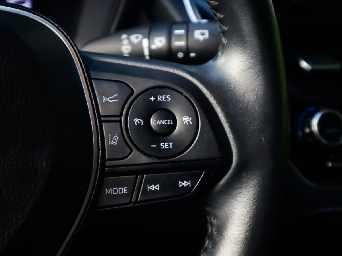 1.8 Hybrid Active 1e-Eig & Keurig-Onderh. BOVAG-Garantie. NL-Auto