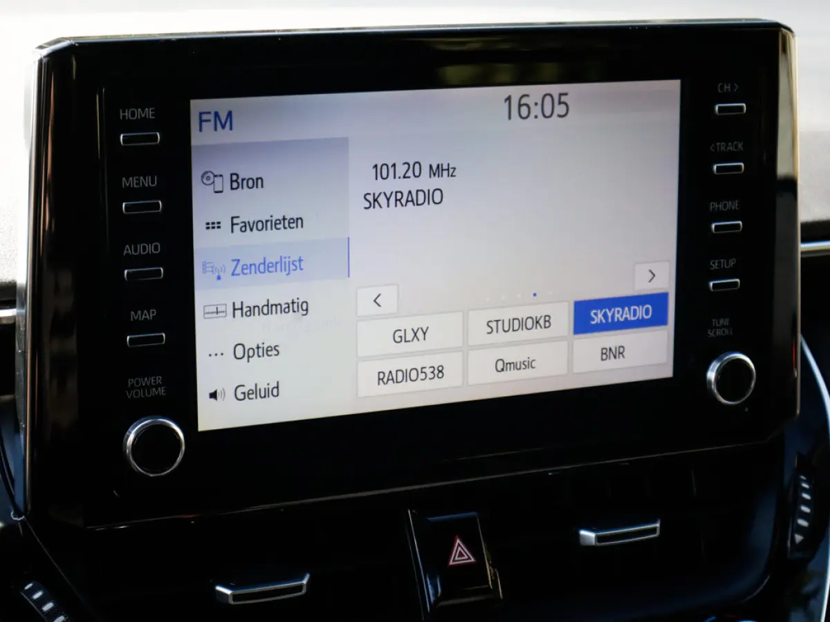 1.8 Hybrid Active 1e-Eig & Keurig-Onderh. BOVAG-Garantie. NL-Auto