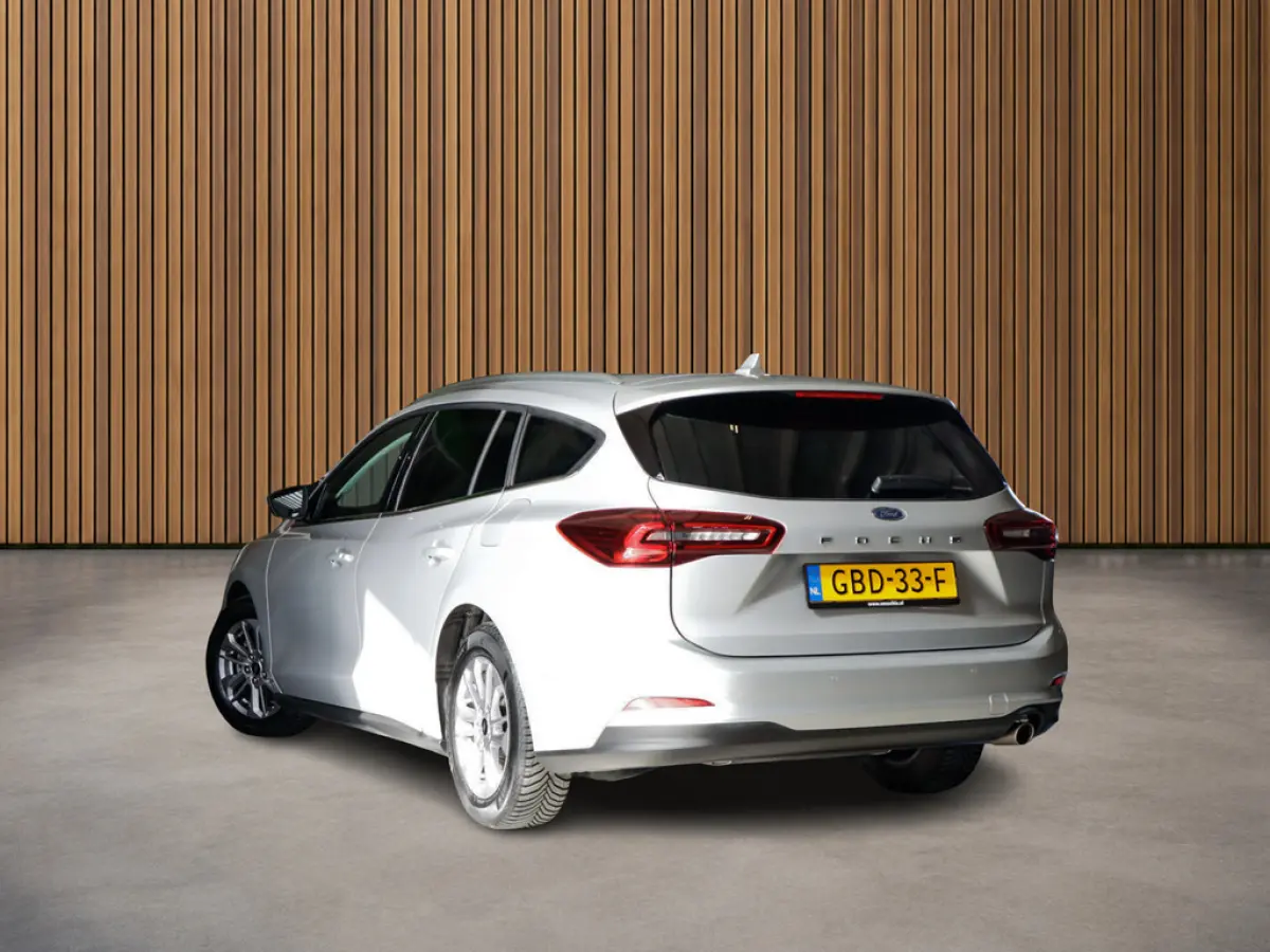 1.0 EcoBoost Hybrid Titanium 1e-Eig. & Keurig-Onderh. BOVAG-Garantie. NL-Auto.