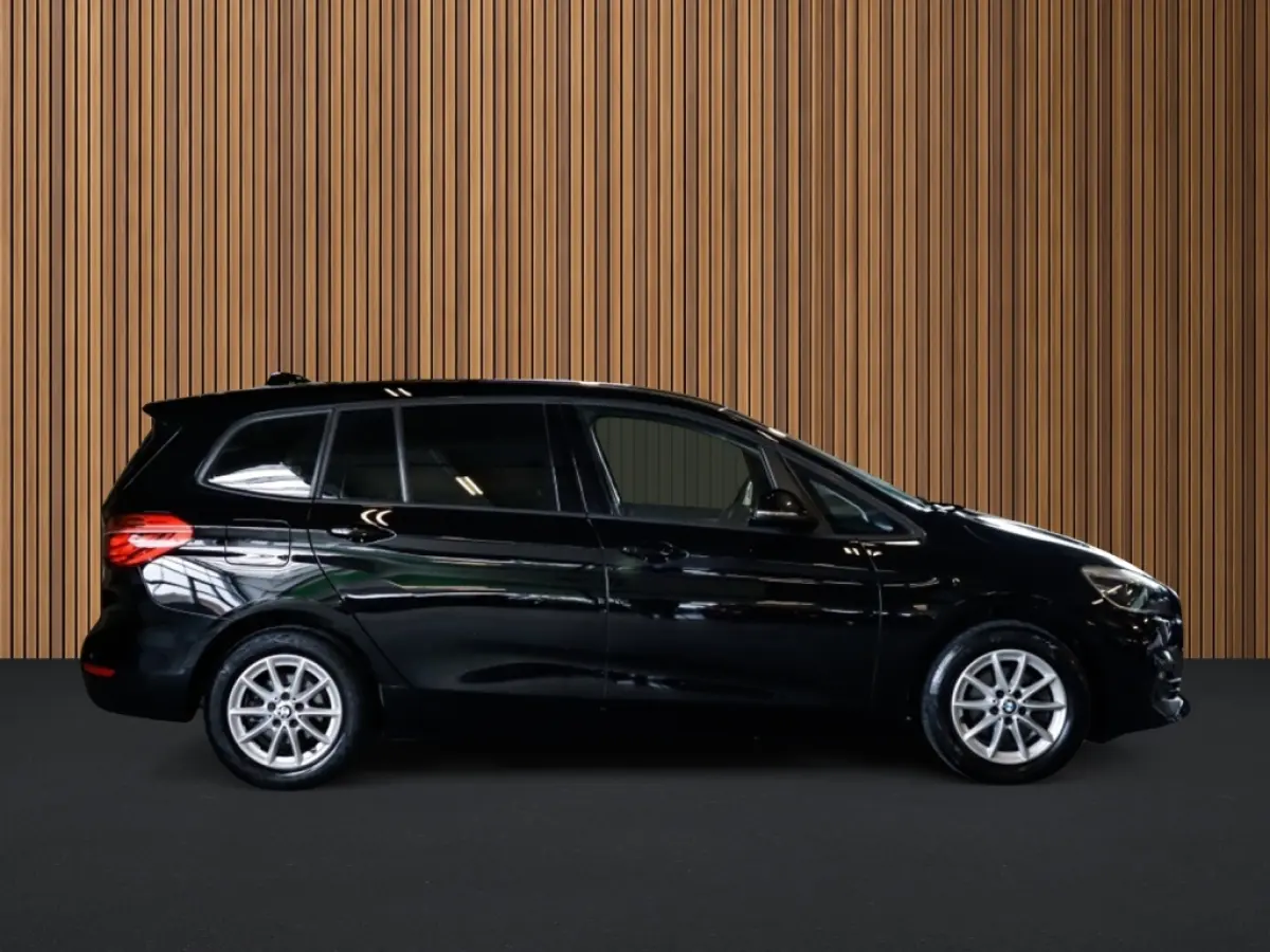 216i 7p. Business Edition Plus 1e-Eig. & Keurig-Onderh. BOVAG-Garantie. NL-Auto.