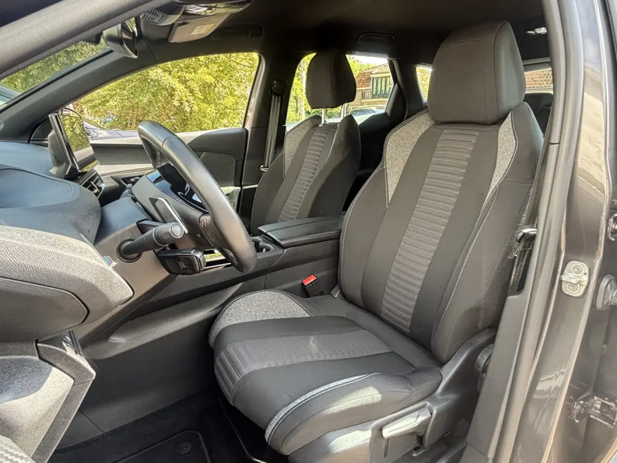 1.2 PureTech Active Pack Business 1e-Eig. & Dealer-Onderh. BOVAG-Garantie. NL-Auto.