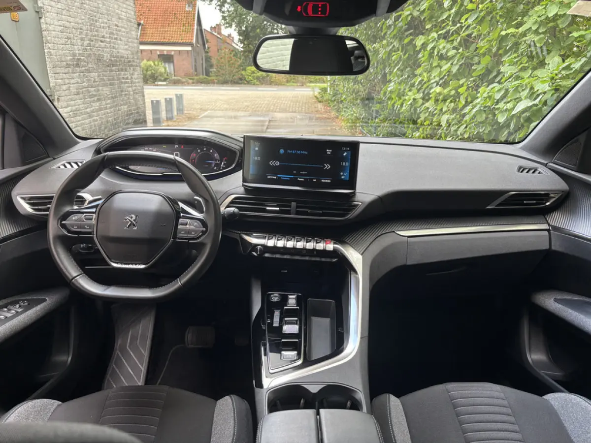 1.2 PureTech Active Pack Business 1e-Eig. & Dealer-Onderh. BOVAG-Garantie. NL-Auto.