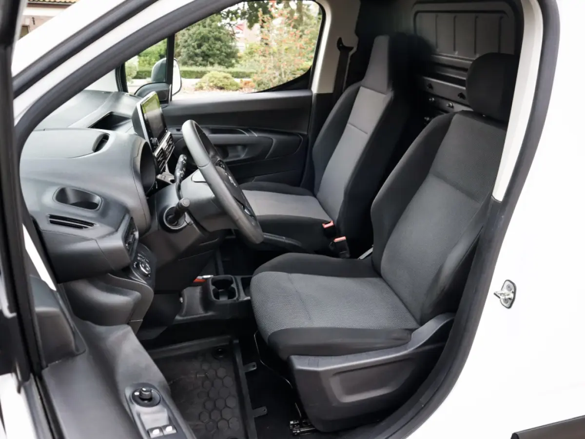1.5D L1H1 Standaard 1e-Eig. & Keurig-Onderh. BOVAG-Garantie. NL-Auto.