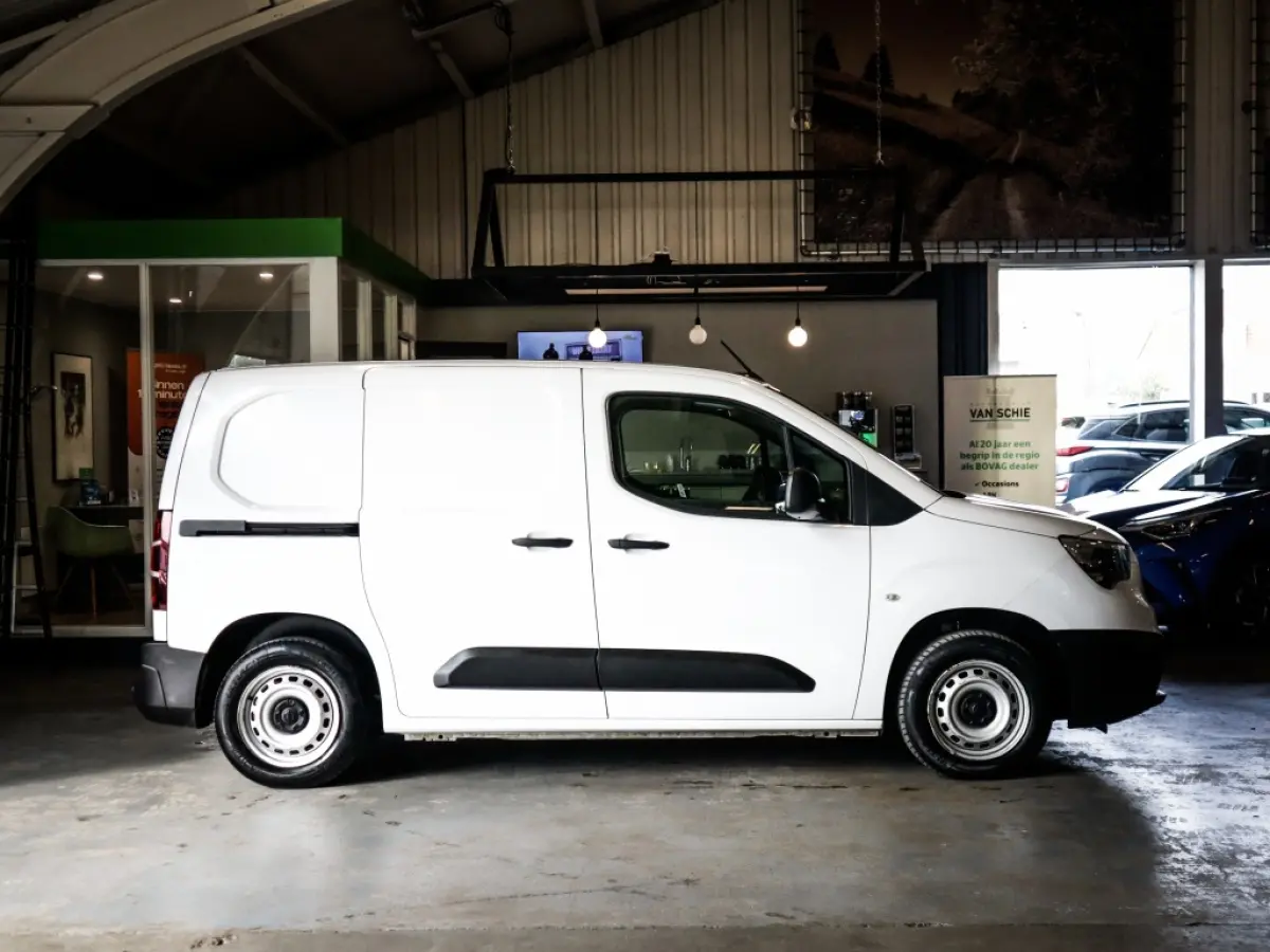 1.5D L1H1 Standaard 1e-Eig. & Keurig-Onderh. BOVAG-Garantie. NL-Auto.