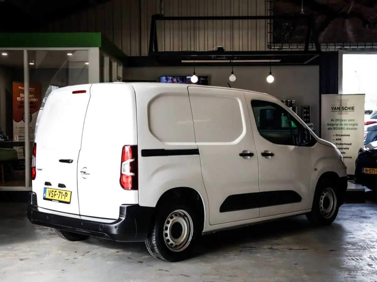1.5D L1H1 Standaard 1e-Eig. & Keurig-Onderh. BOVAG-Garantie. NL-Auto.