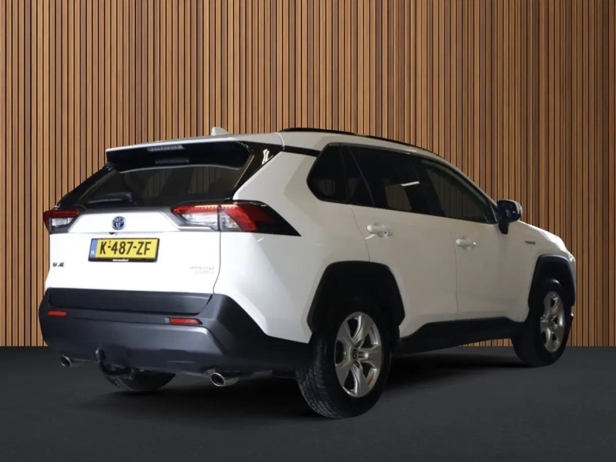 2.5 Hybrid AWD Active 1e-Eig. & Dealer-Onderh. BOVAG-Garantie. NL-Auto.