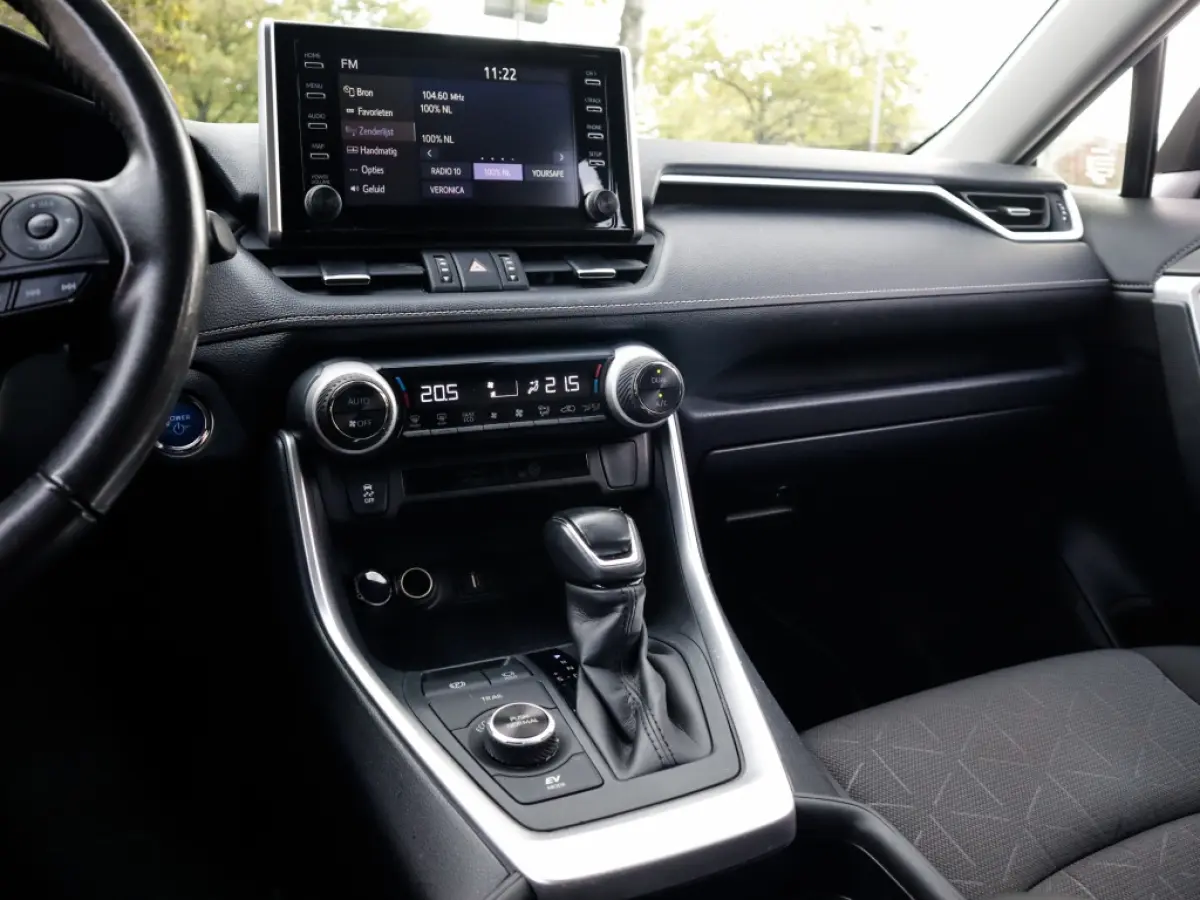 2.5 Hybrid AWD Active 1e-Eig. & Dealer-Onderh. BOVAG-Garantie. NL-Auto.